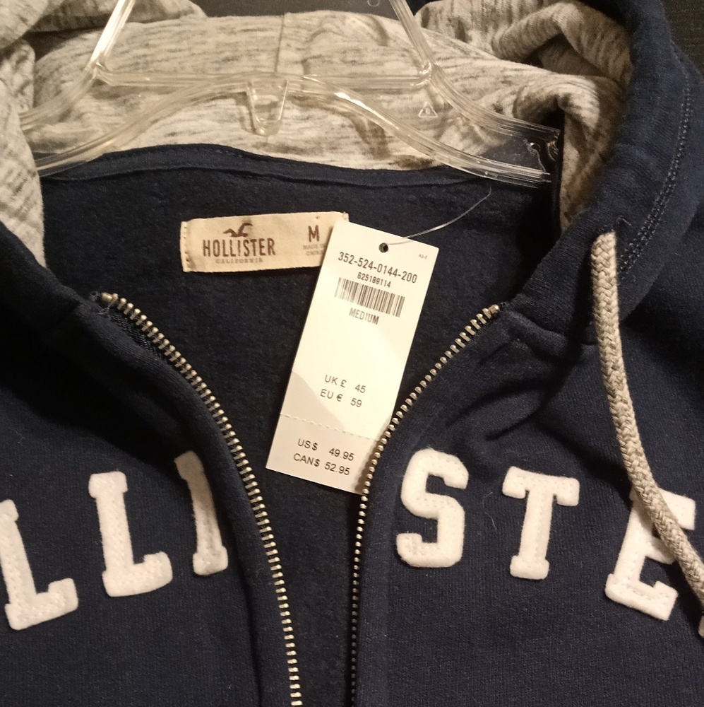 Hollister zip up hoodie - Picture 5 of 5